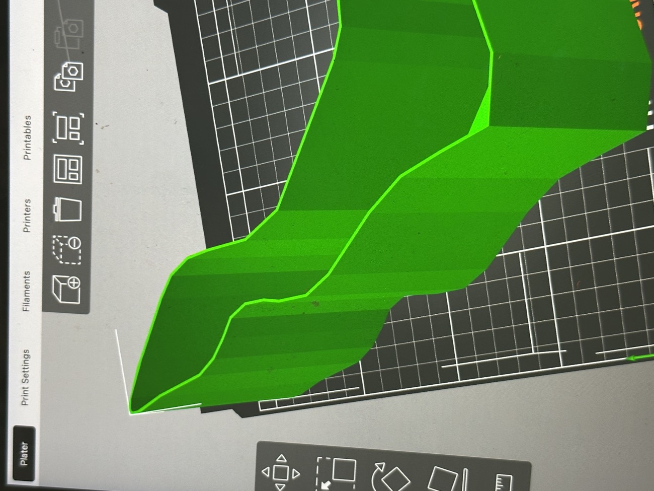 CAD slicer view of a wave-profiled form